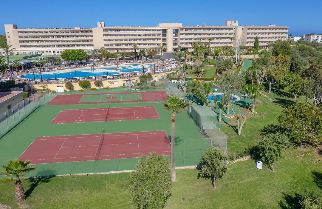 Hotel Club Cala Romani-1